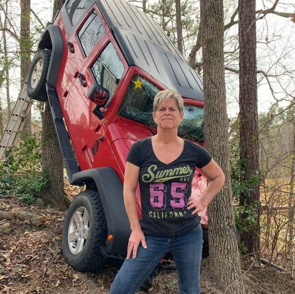 Meet the Posher Other - Meet your Posher, Sharon